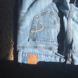 American eagle Capris